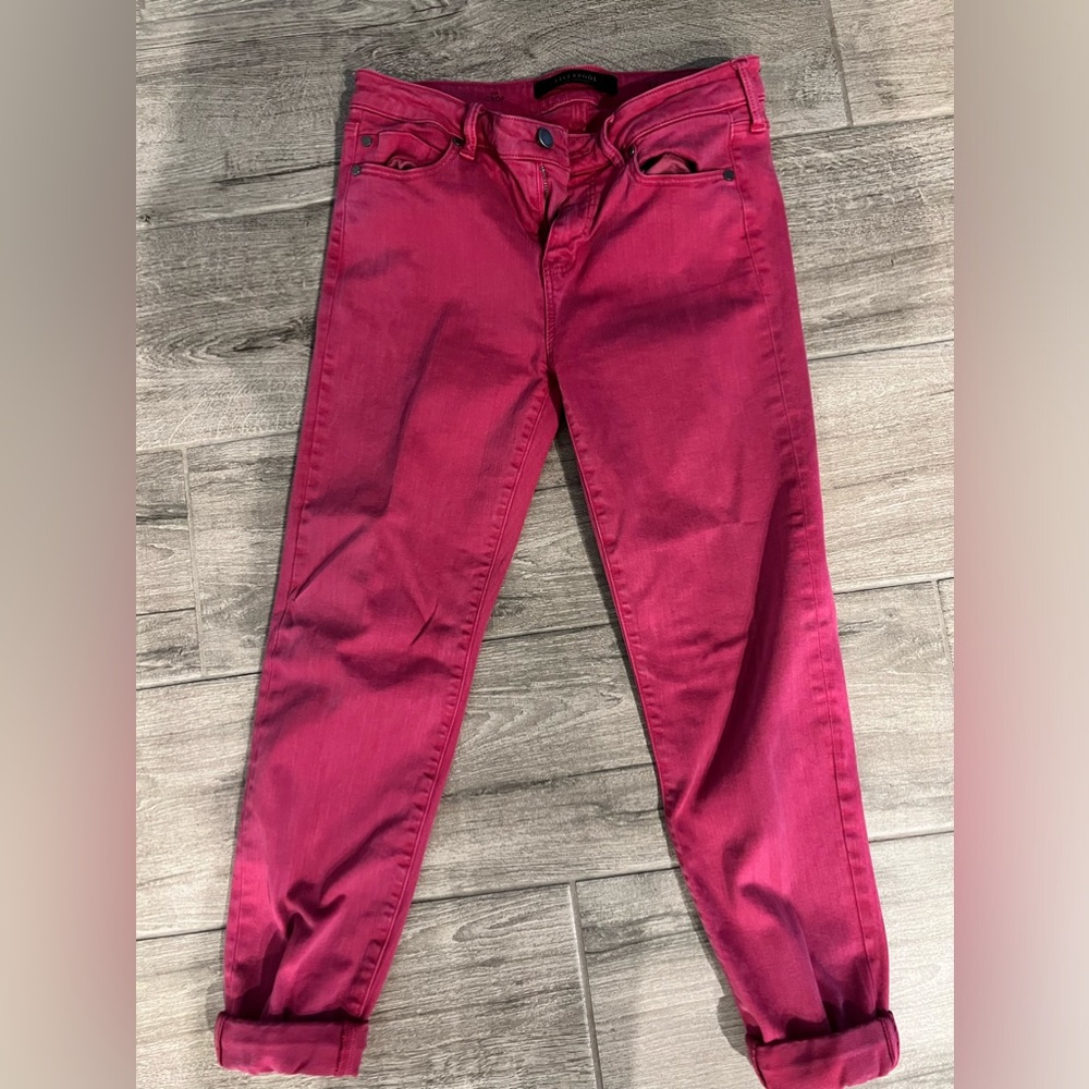 Capri pants